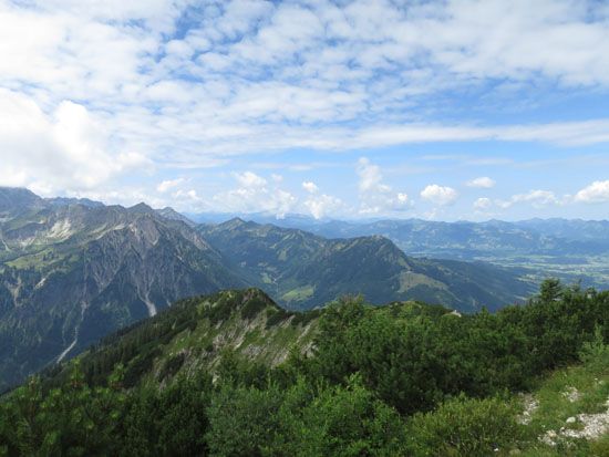 Blick vom Gipfel des Iseler