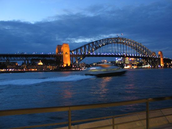 Sydney - Harbour Bridge