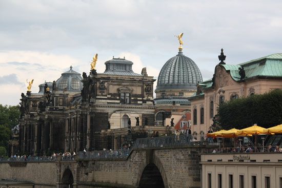 Brühlsche Terrasse