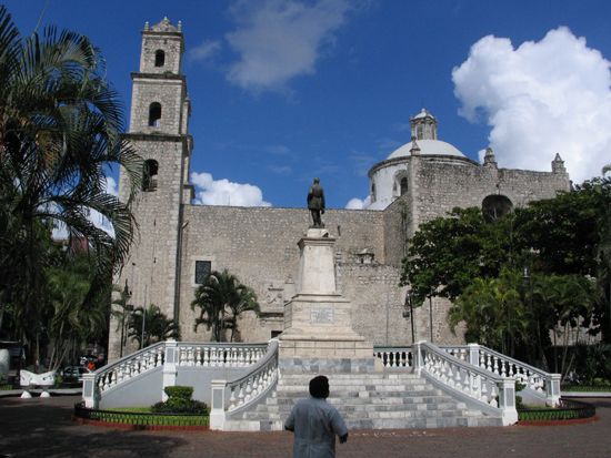 Mérida: Plaza Hidalgo