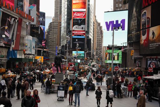 Buntes Treiben am Times Square