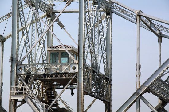 Macombs Dam Bridge