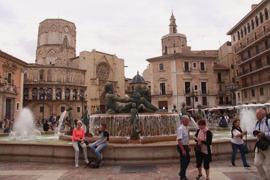 Plaza de la Virgen