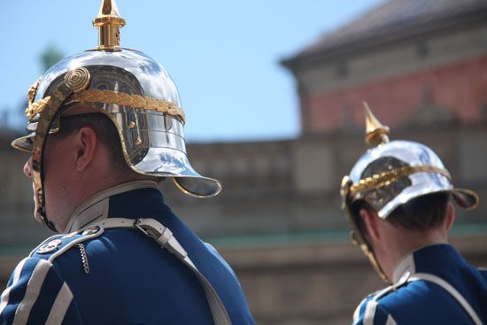 Wachwechsel beim Stockholmer Schloss