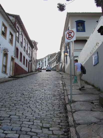 Steile Straße in Ouro Preto