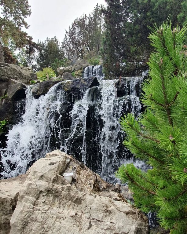 Wasserfall im Grugapark