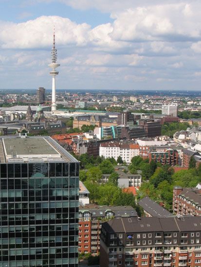 Blick vom Michel zum Fernsehturm