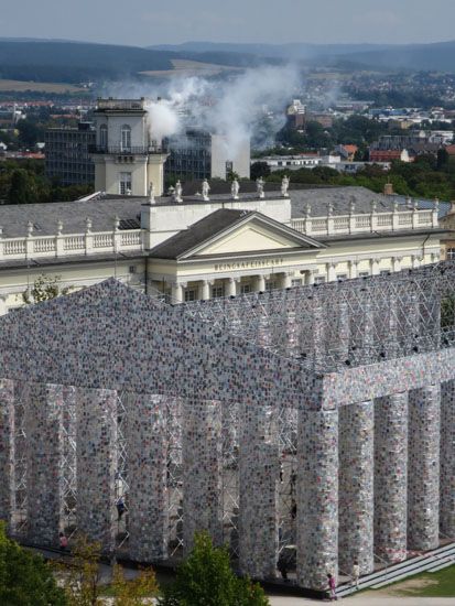 Parthenon der Bücher, Fridericianum, Zwehrenturm