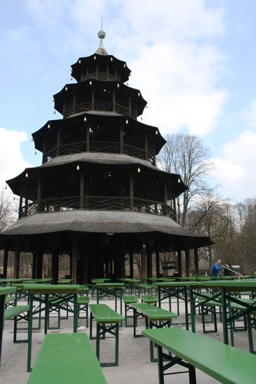 Chinesischer Turm im Englischen Garten