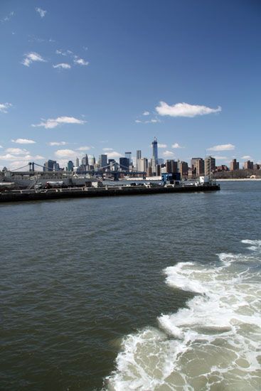 Auf der East River Ferry