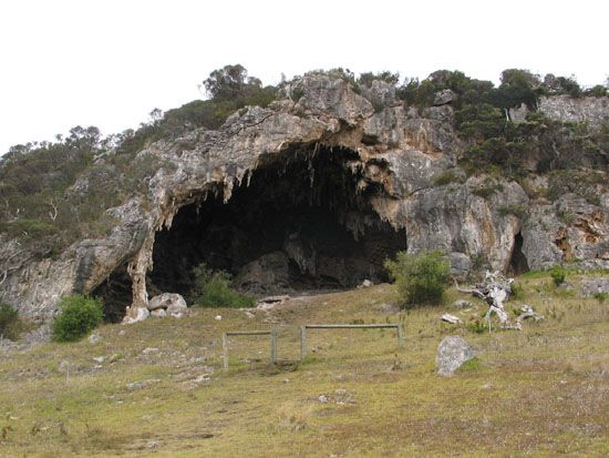 Southwest Coast - Felsenhöhle