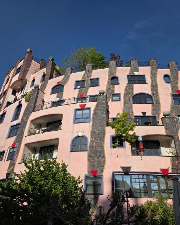Hundertwassers "Grüne Zitadelle" von Magdeburg