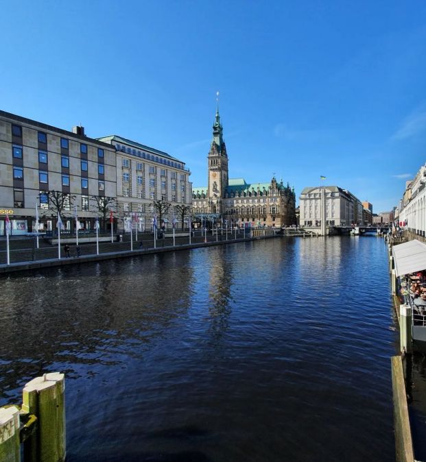 Hamburg Blick zum Rathaus