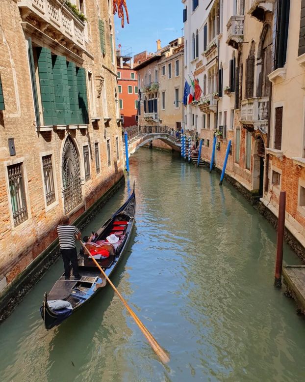 Venedig Gondel im Kanal