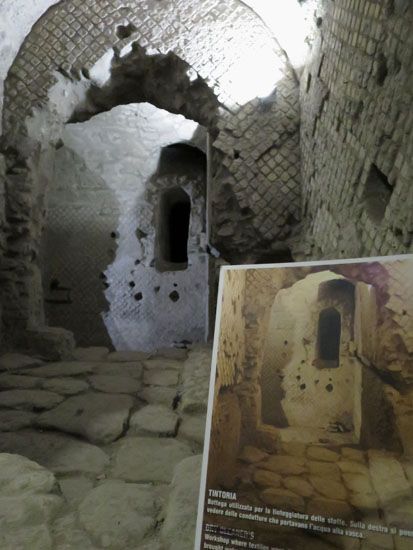 Archäologischen Ausgrabungen unter San Lorenzo Maggiore
