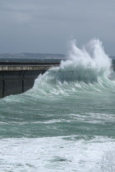 Brandung in Cascais