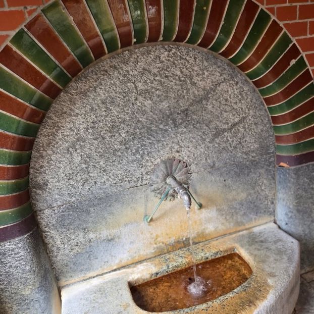Brunnen mit Heilwasser in Wiesbaden