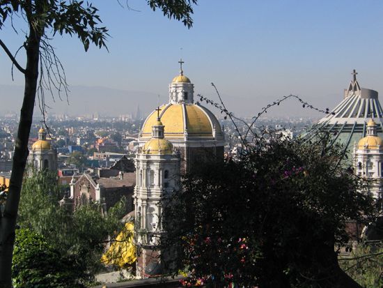 Mexico-City: Basilica de Guadalupe