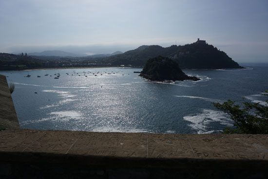 Blick vom Urgull auf die Bucht de la Concha