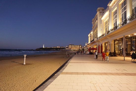 Am Quai de la Grande Plage