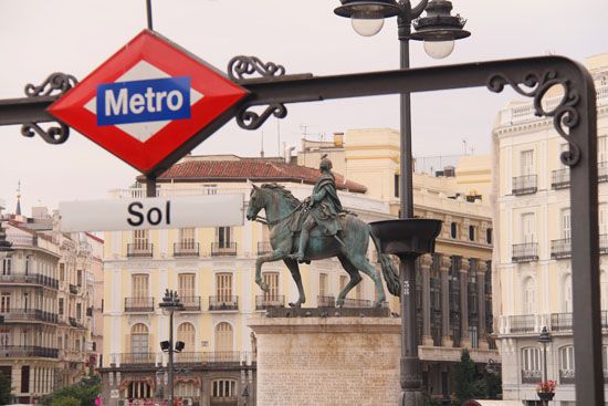  Platz Puerta del Sol