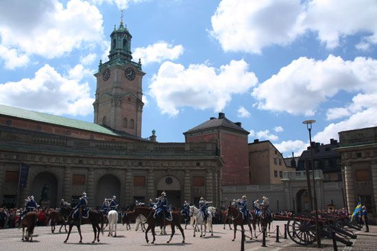 Wachwechsel beim Stockholmer Schloss